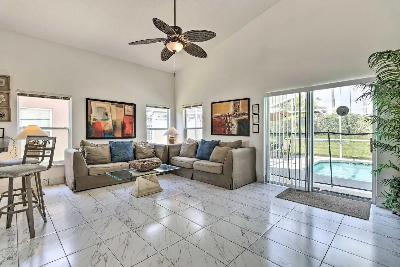 Spacious Home With Pool, 10 Mi To Disney! Davenport